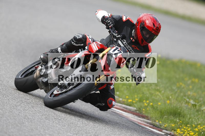 /37 28.07.2025 Dunlop Ride und Test Day ADR/Einsteiger gruen/17